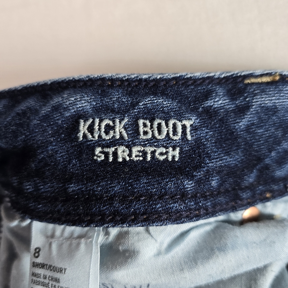 American Eagle Womens_Kick Boot "Stretch" 5 Pocket Distressed Jeans Size 8 Short - Picture 3 of 14